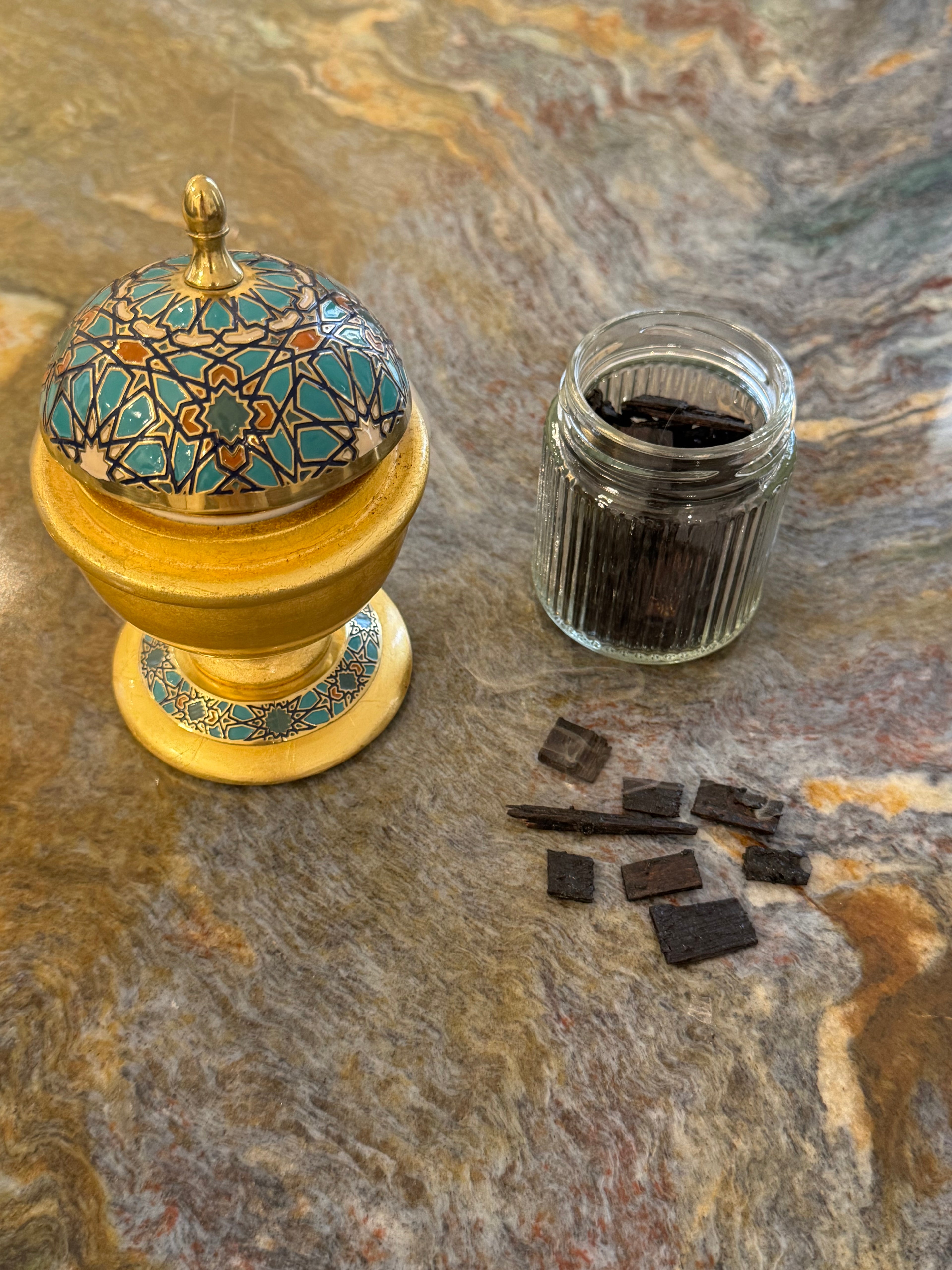 Oud Talal (Oiled) عود طلال (معطر)