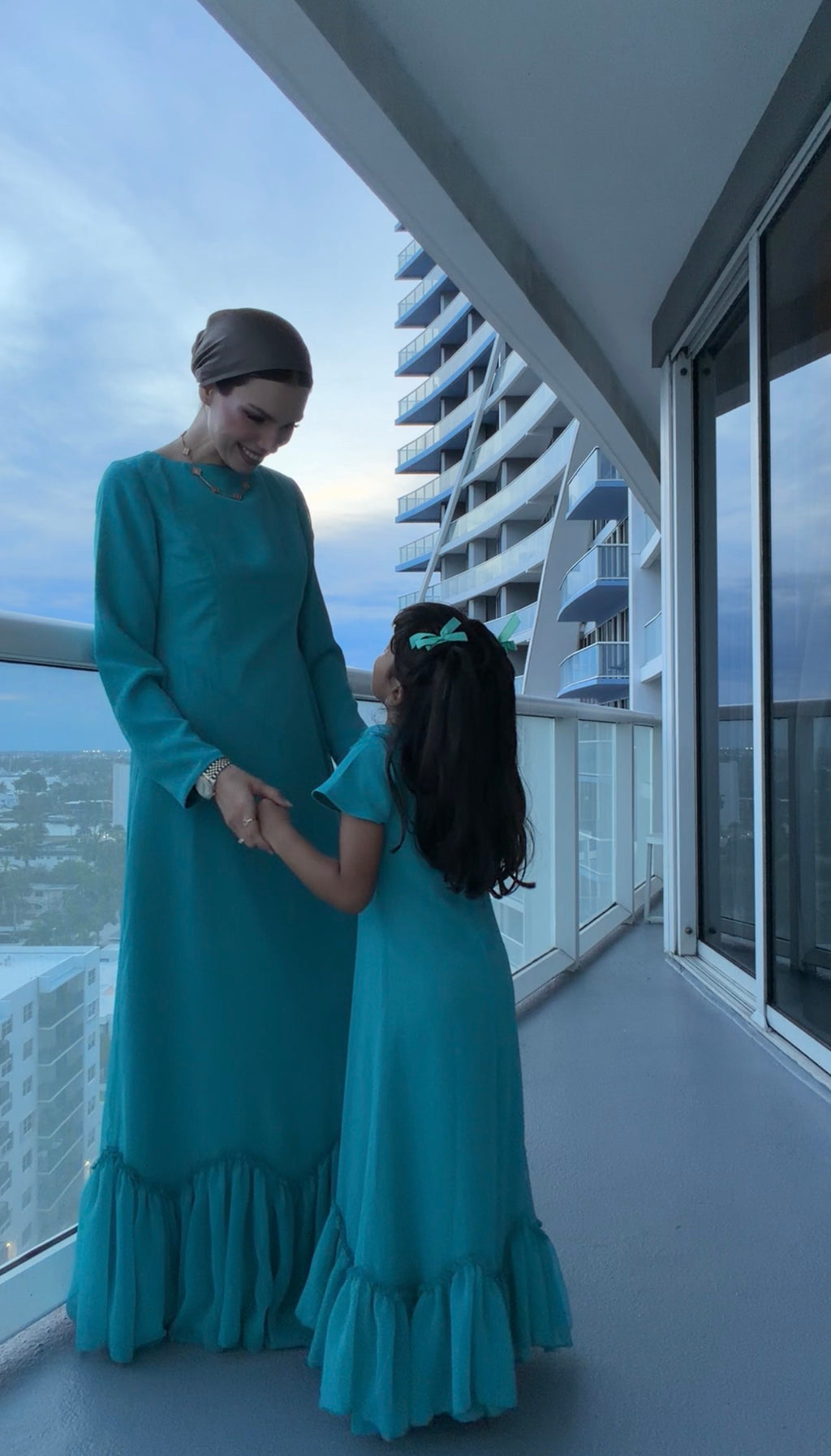 Teal Princess (Mini)