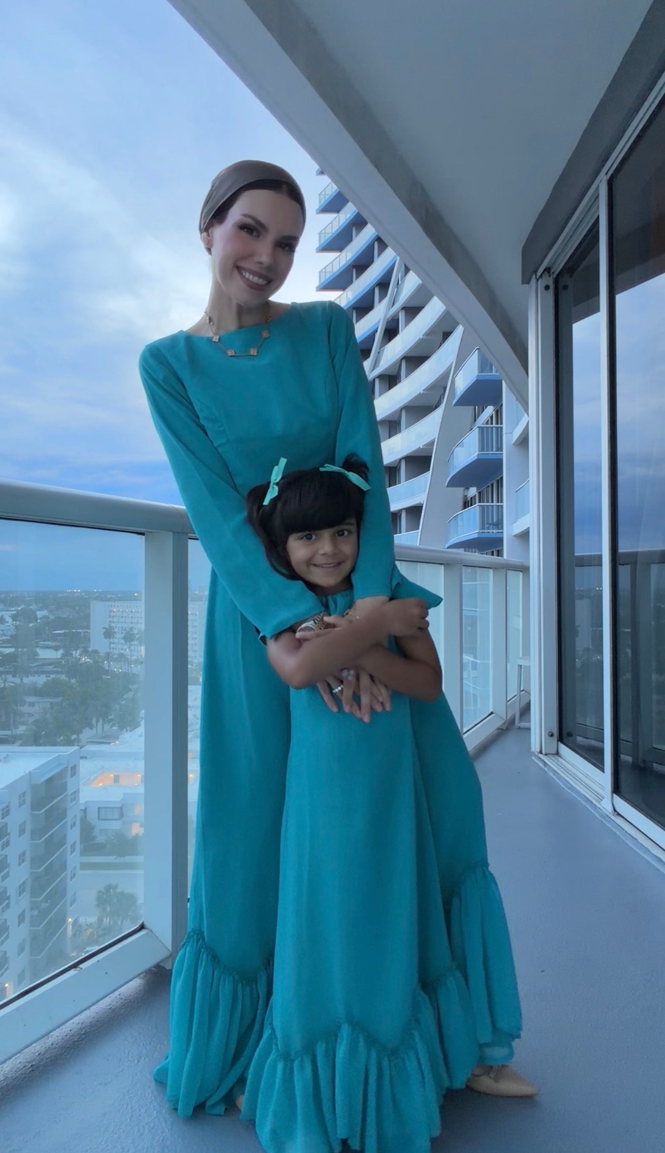 Teal Princess (Mini)