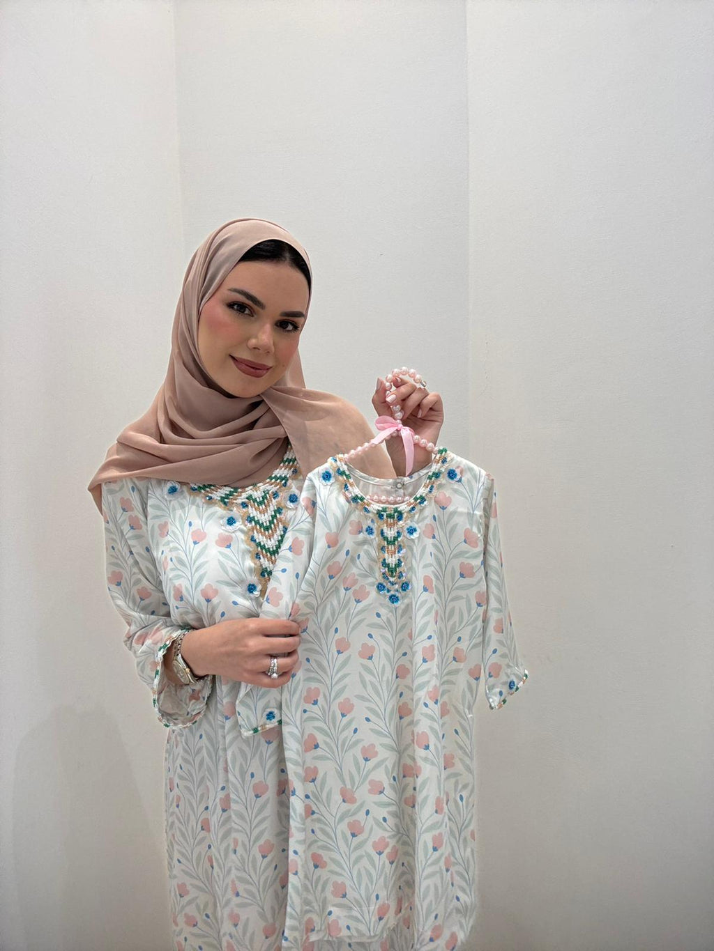 Pink dreams (Children)