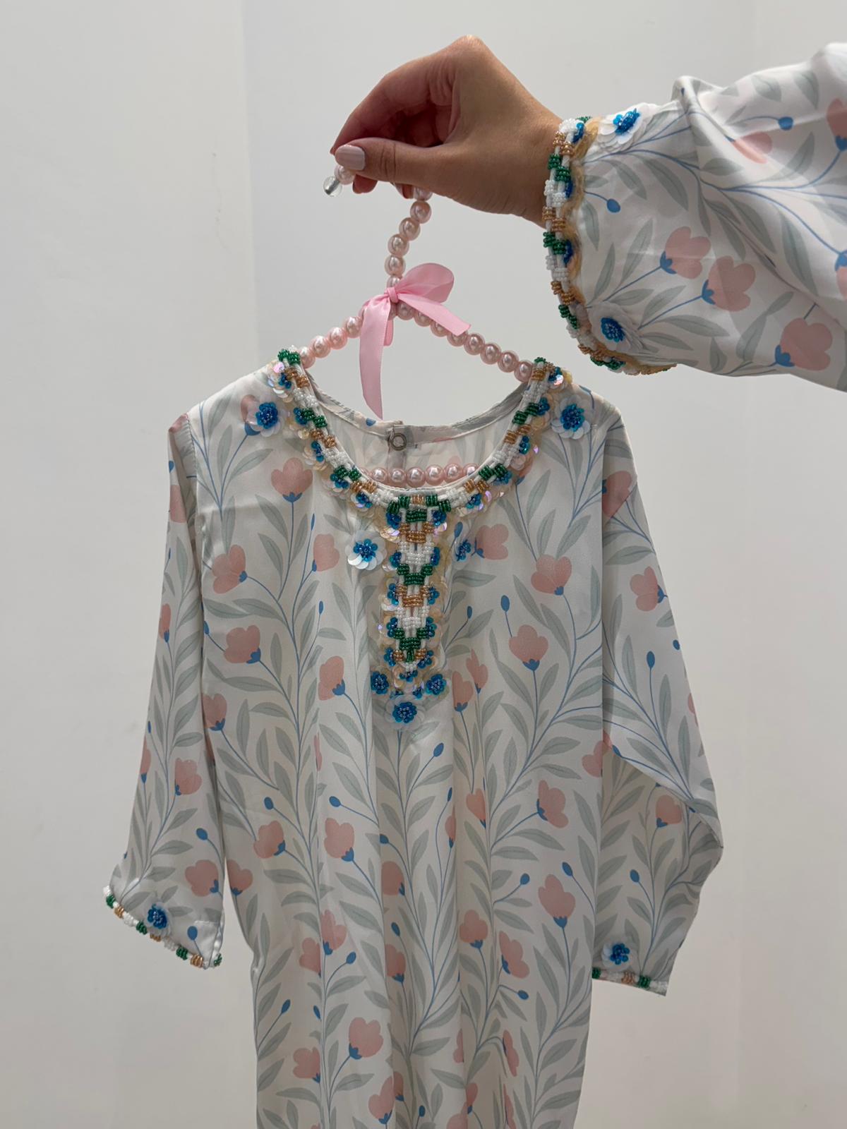 Pink dreams (Children)